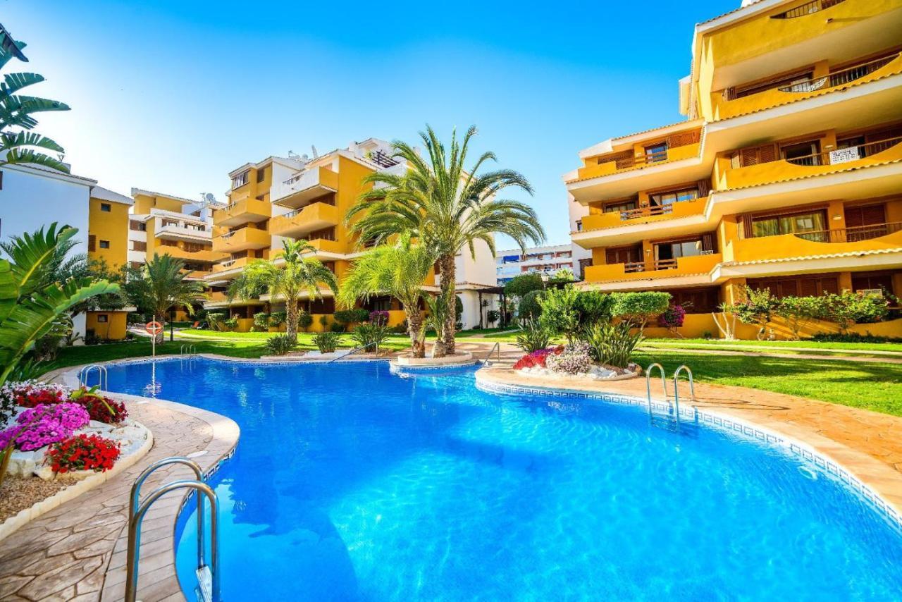 La Entrada Beach Club Torrevieja Exterior photo